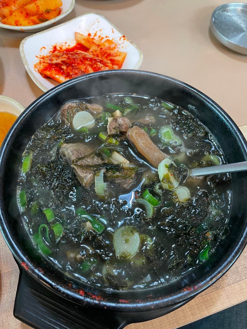 마블링: 서홍동의 숨겨진 해장국 맛집