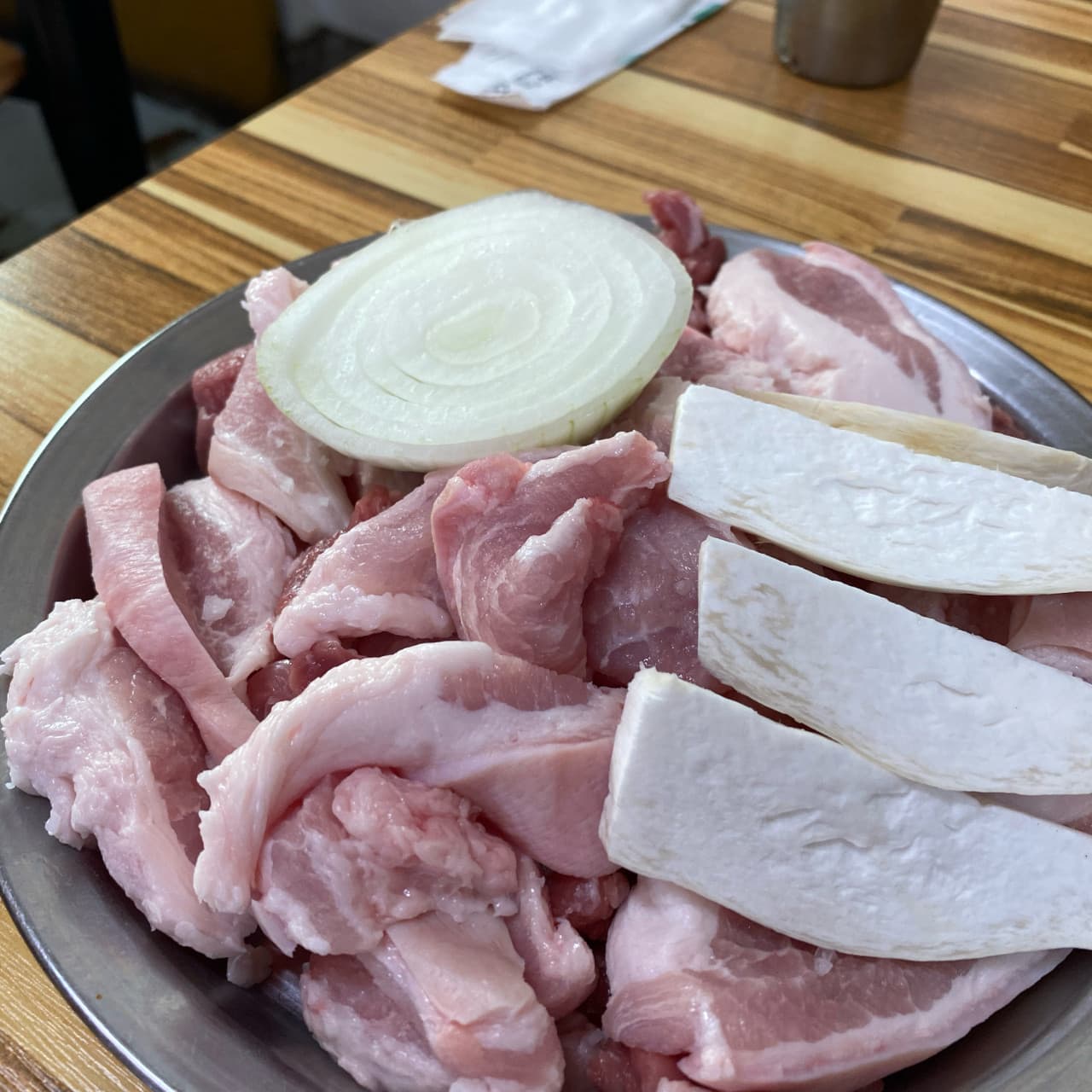 흑돼지자투리구이식당