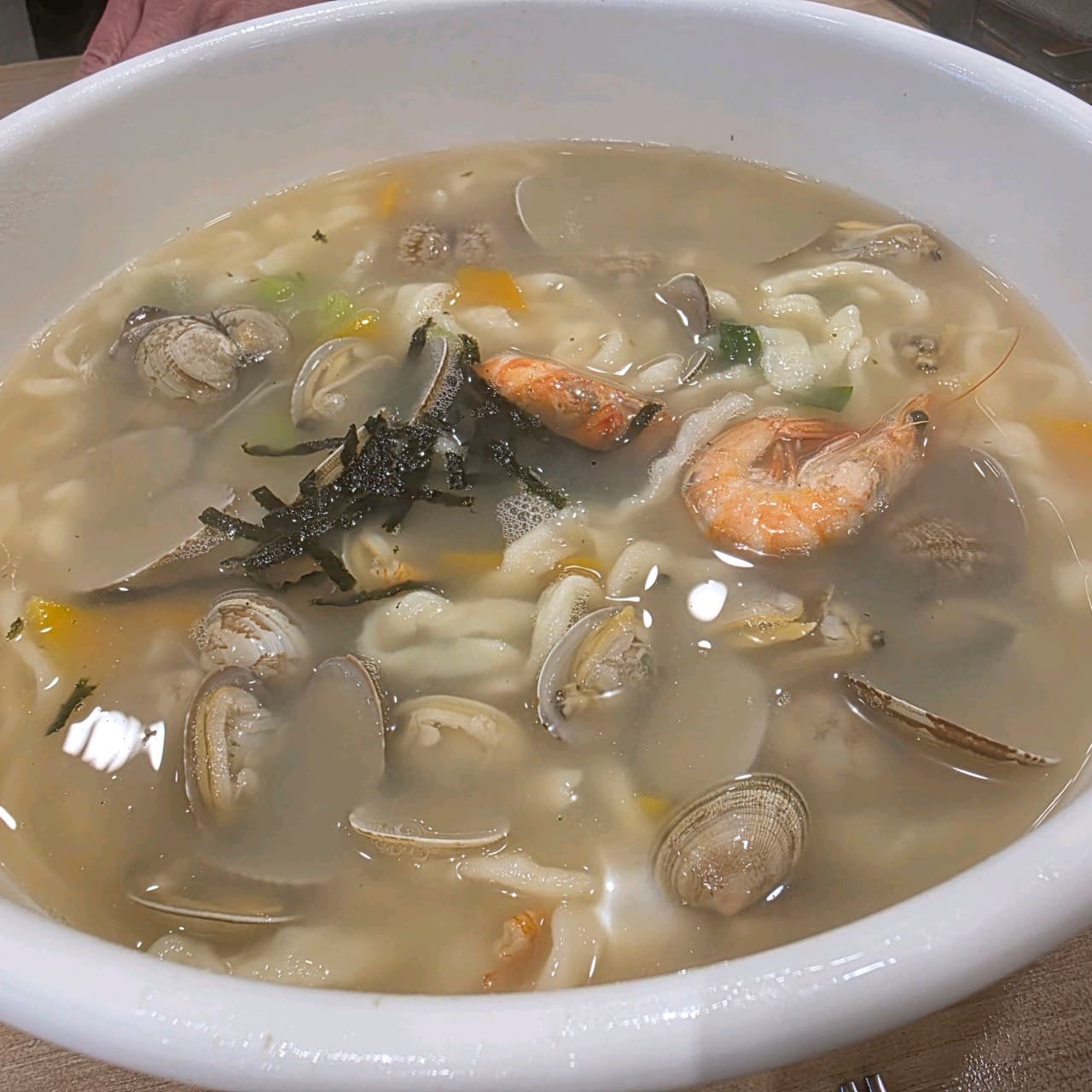 군산소문난해물칼국수